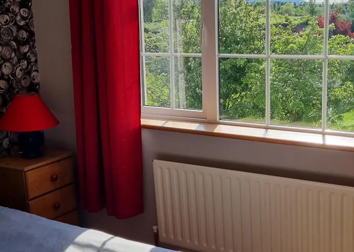 Pebble Dash House Raheens